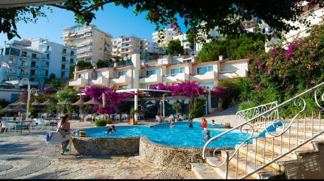 Bougainvill Sunset Villa Saranda Dış mekan fotoğraf