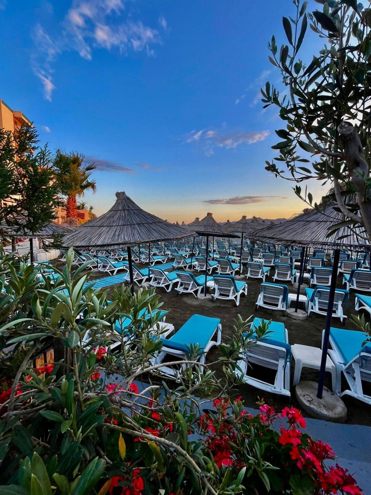 Bougainvill Sunset Villa Saranda Dış mekan fotoğraf
