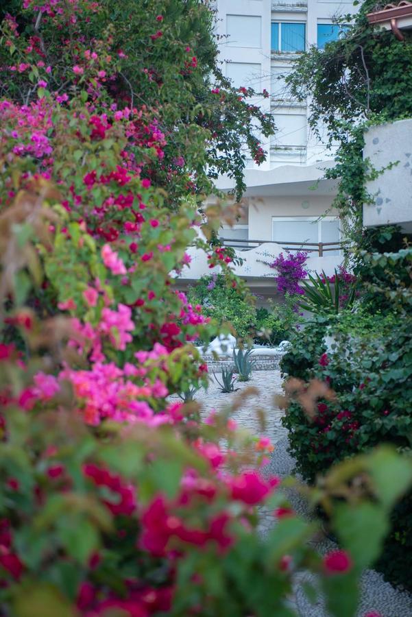 Bougainvill Sunset Villa Saranda Dış mekan fotoğraf