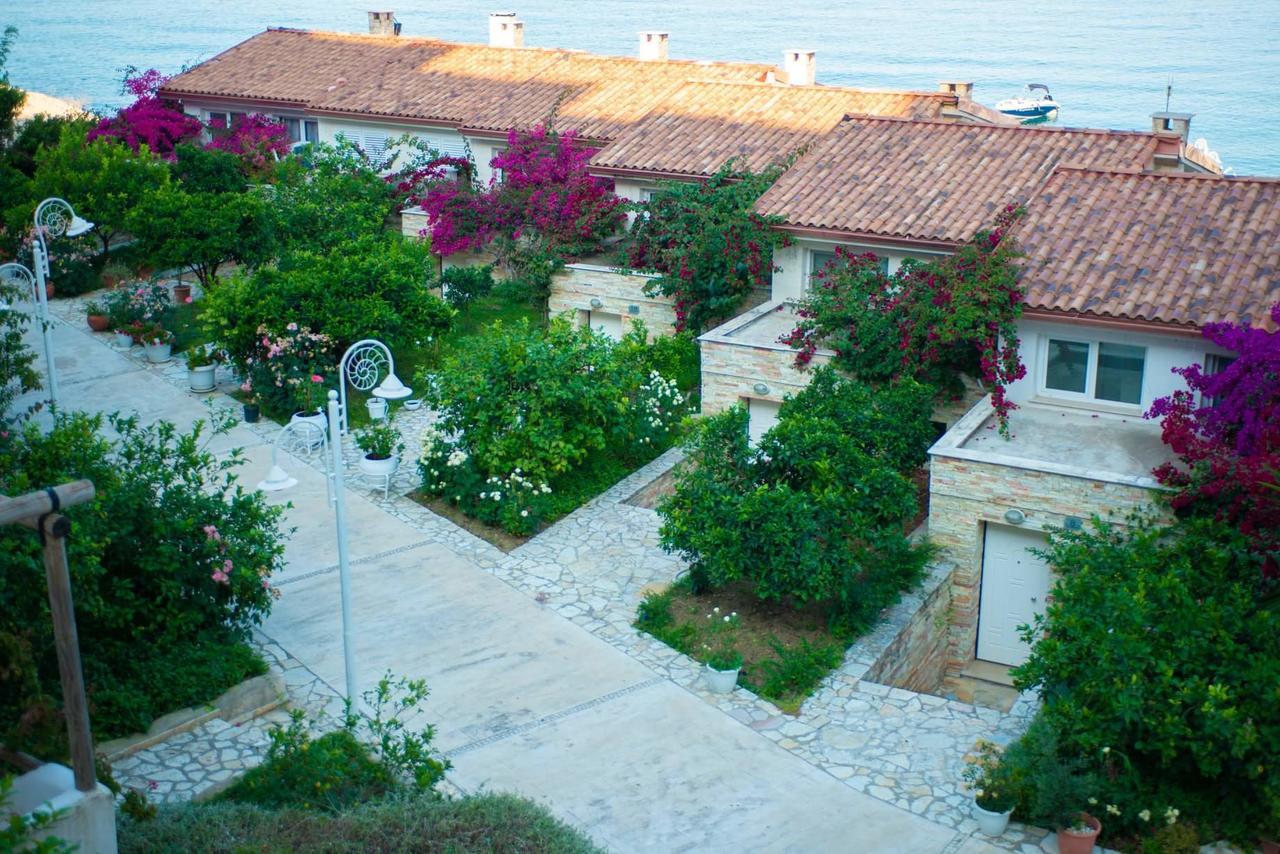 Bougainvill Sunset Villa Saranda Dış mekan fotoğraf